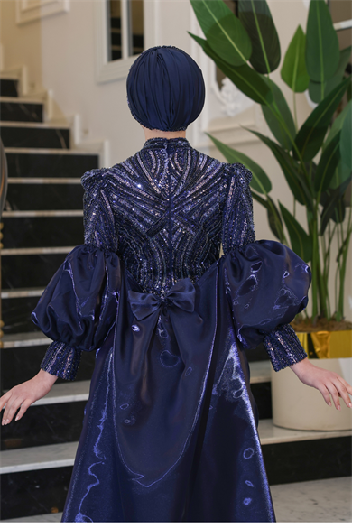 Ahsen Abiye Lacivert