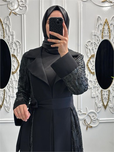 Dora Abaya Gri
