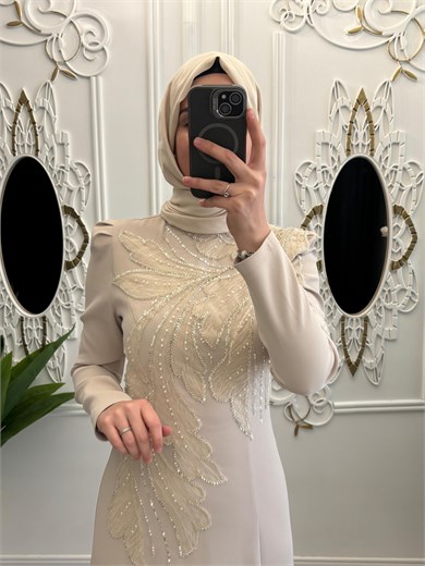 Eylül Abiye Krem