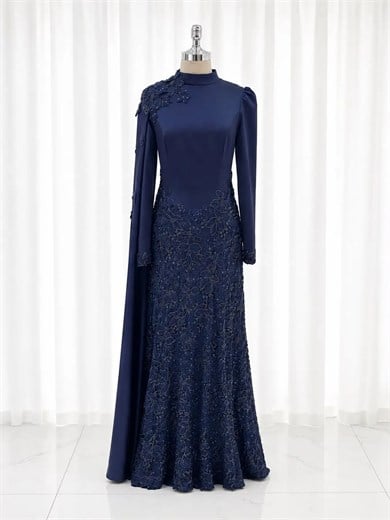 Farah Abiye Lacivert