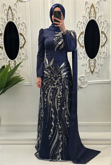 Nagehan Abiye Lacivert