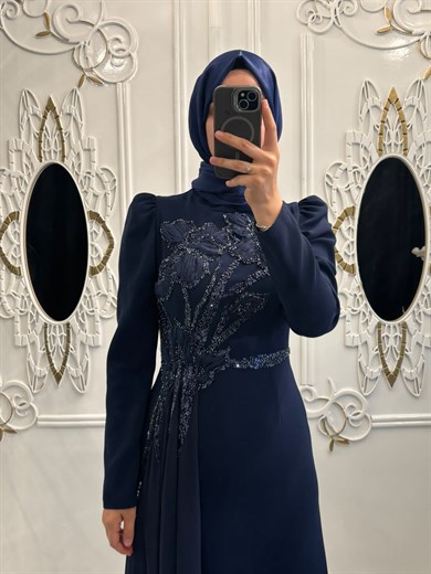 Nil Abiye Lacivert