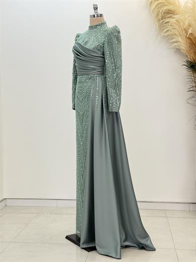 Raissa Abiye Mint