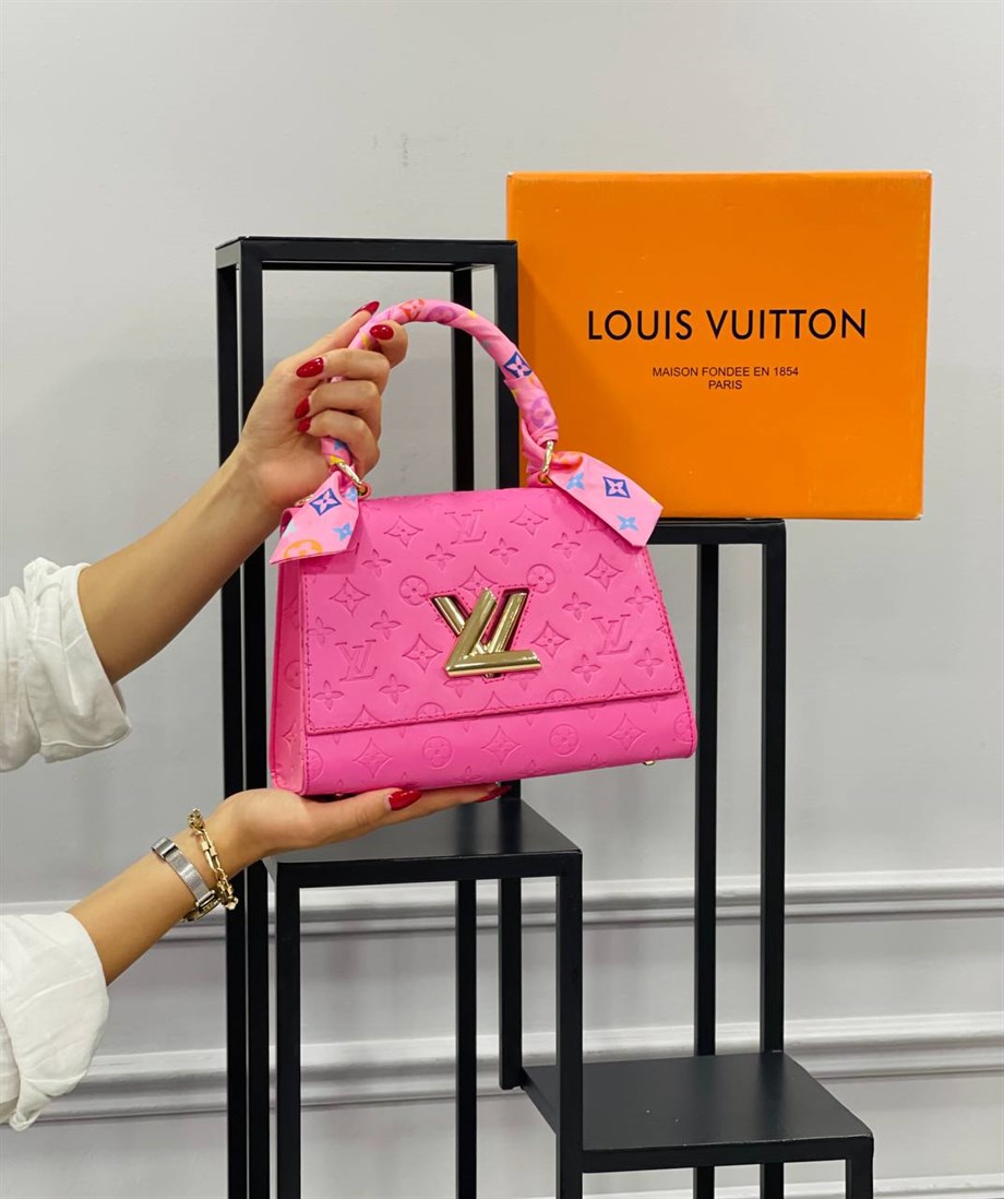 Louis Vuitton Taurillon Twist One Handle
