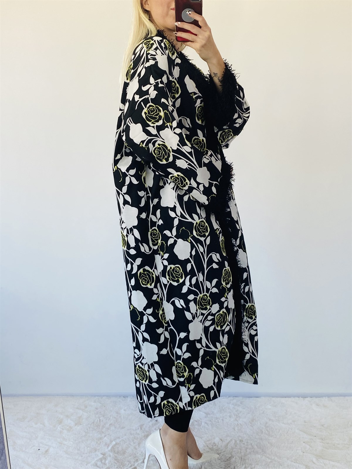 Yeşil Tasarım İthal Çiçek Desen Kimono 