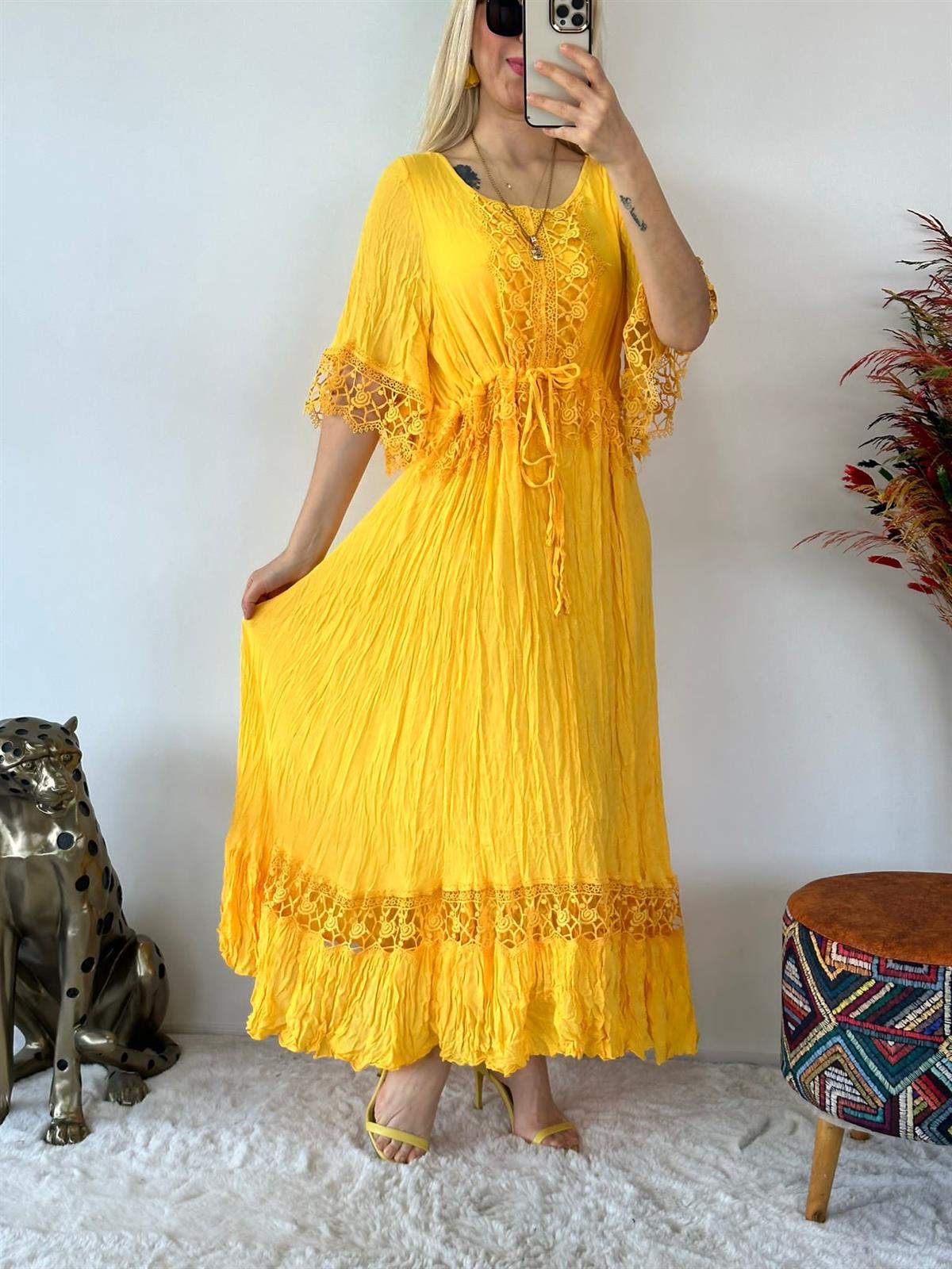 Sarı Güpür Detay İtalyan Elbise