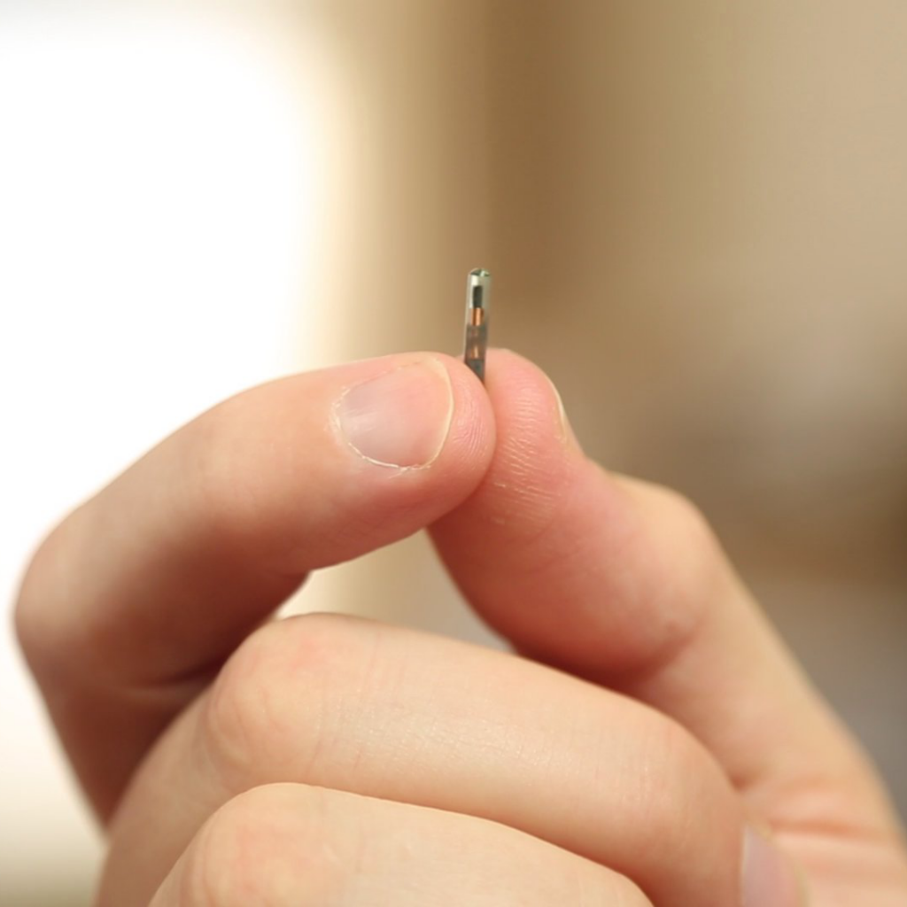 RFID çipler ve implantlar