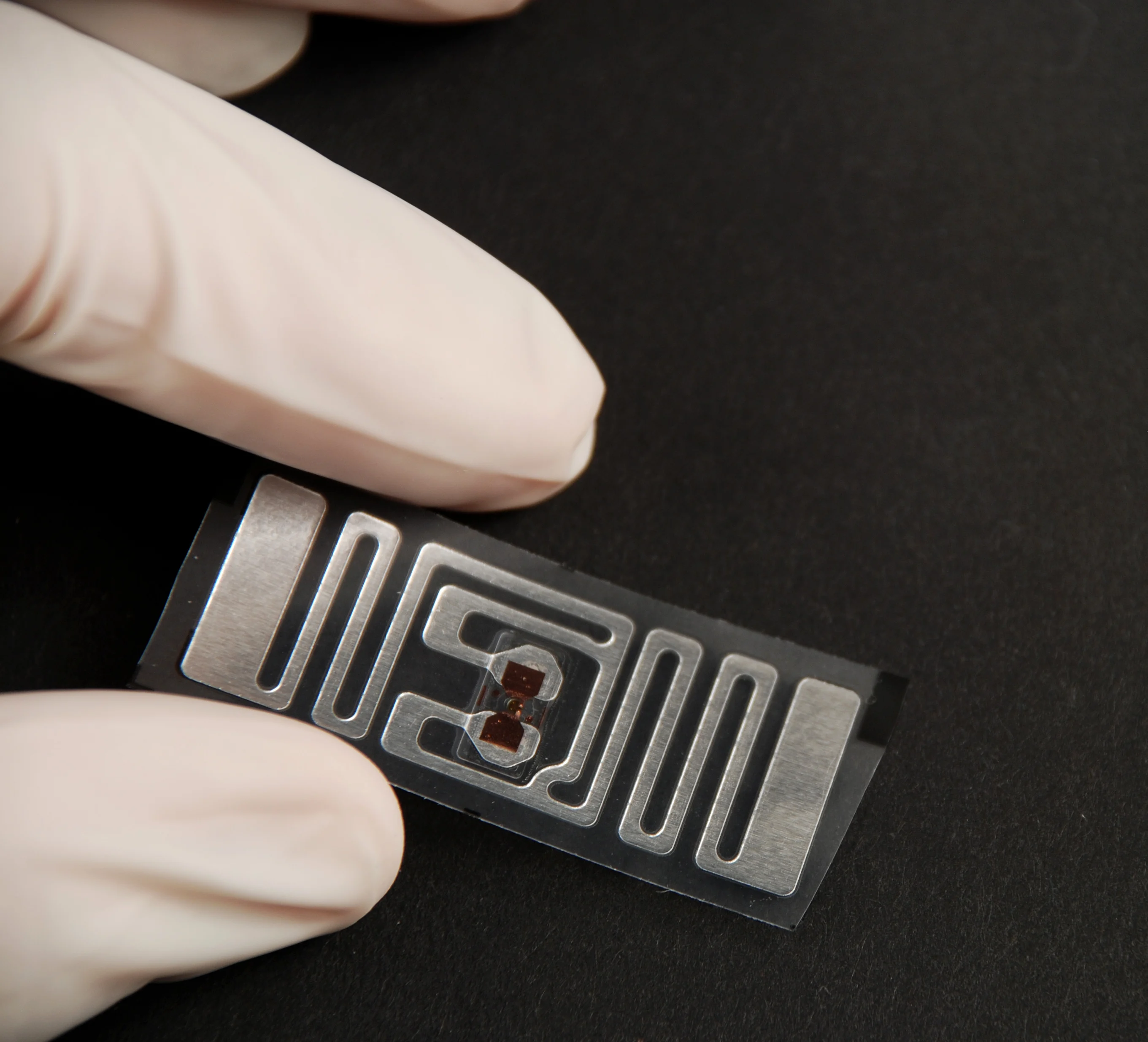 UHF RFID