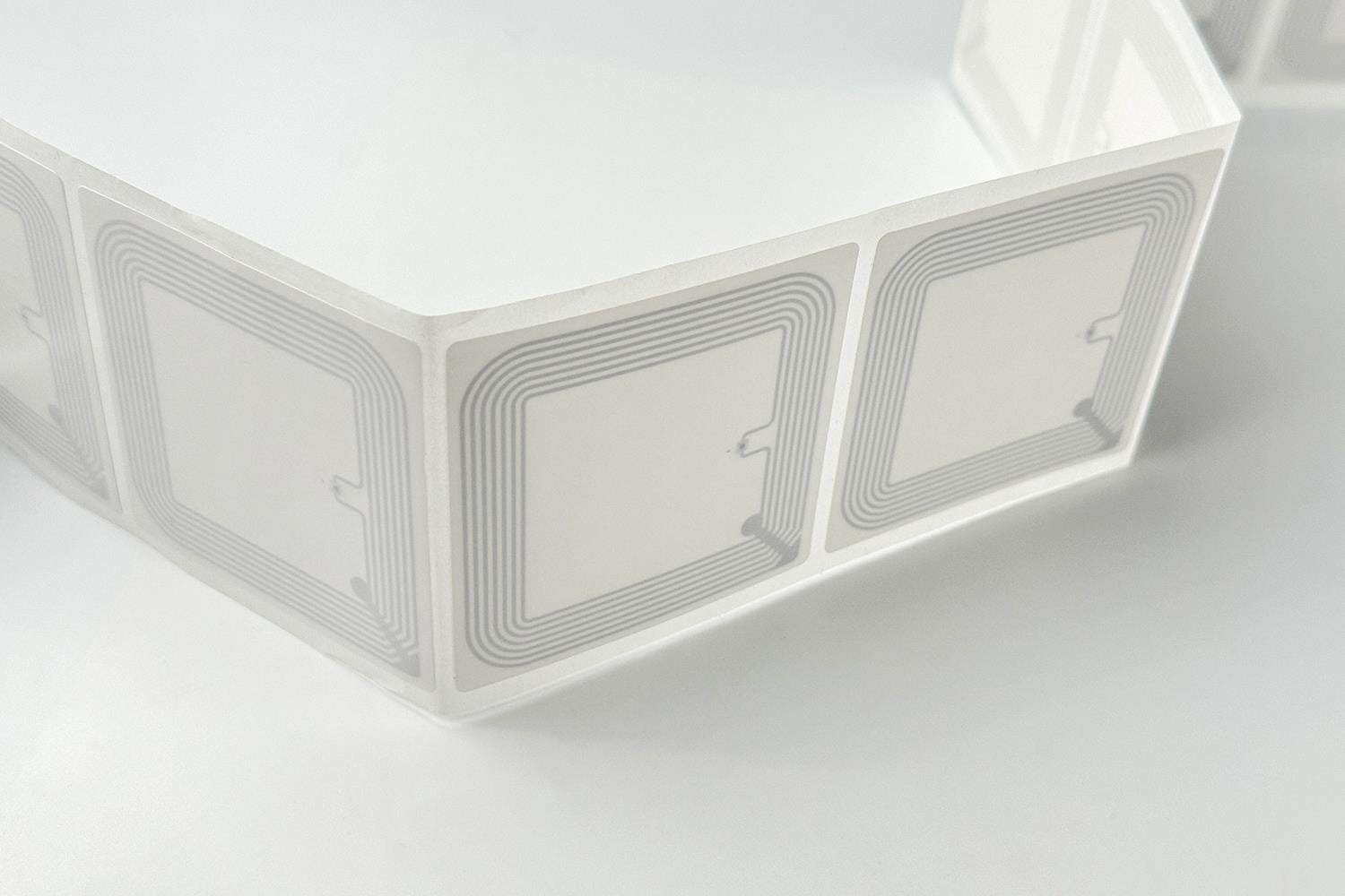 62x62mm Geniş Yüzey Uyumlu RFID Etiketi ICODE SLIX2