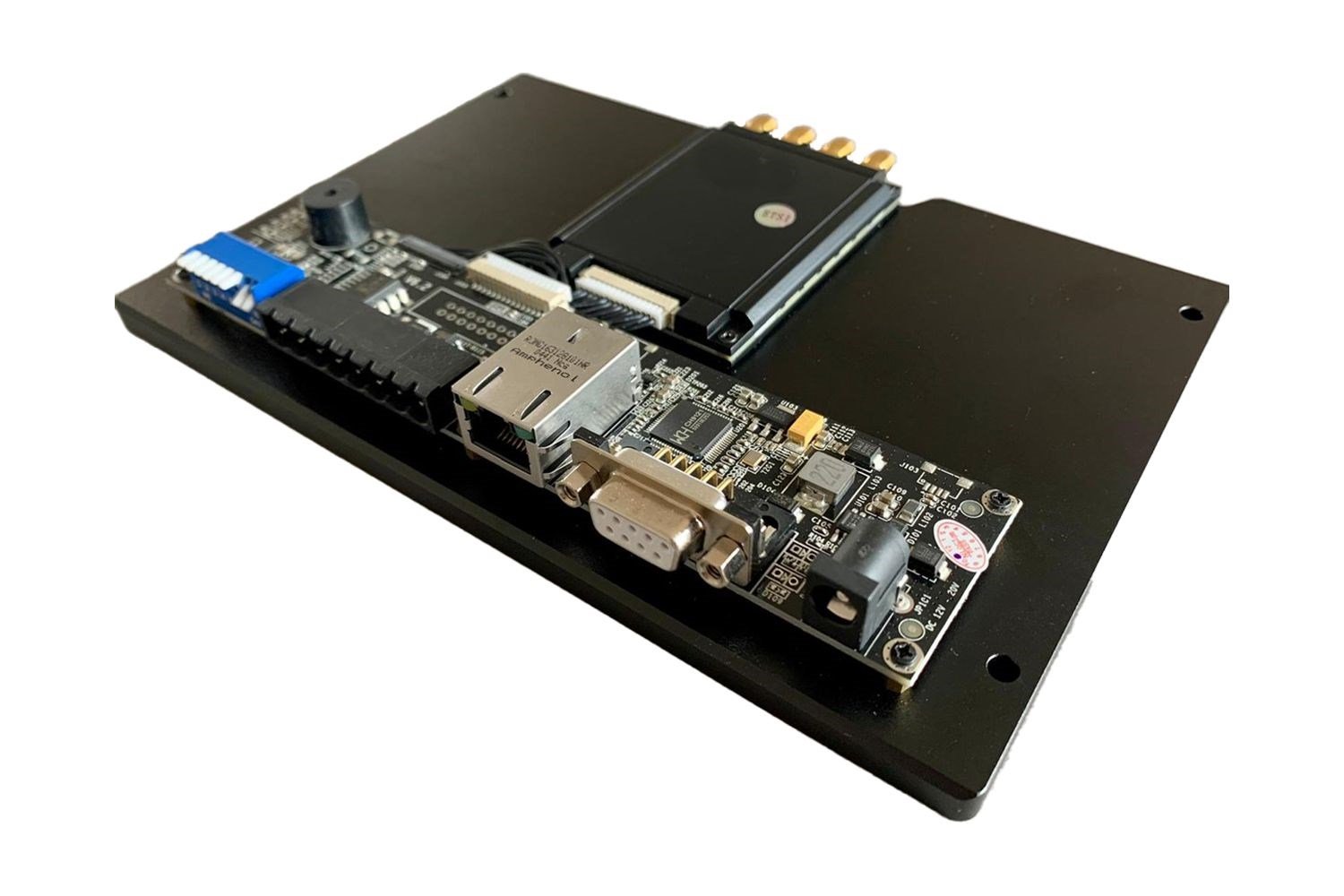 R600 UHF Sabit RFID Okuyucu / 4 Port