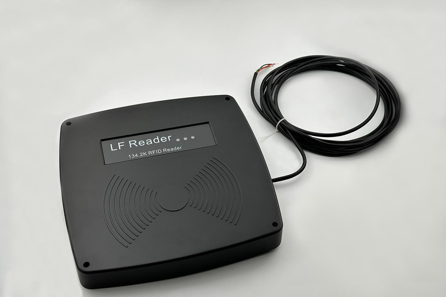 RFGate LF74 Hayvancılık Okuyucu