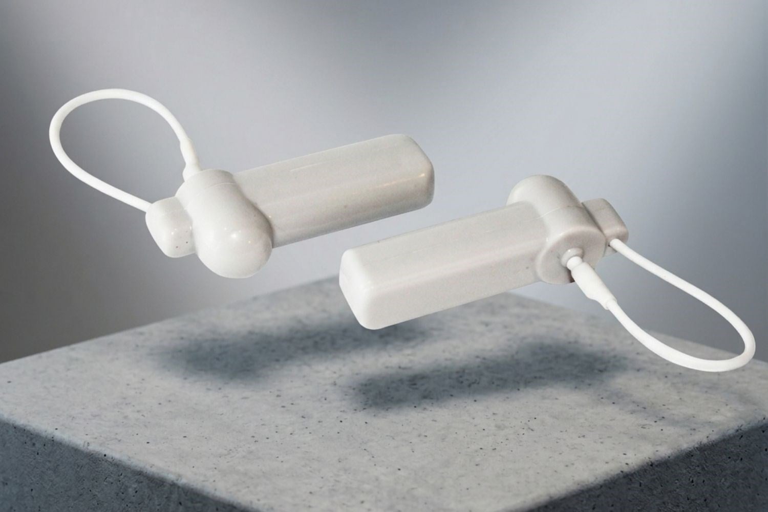 RFGate RFG-90 Barkodlu Soft Etiket - 8.2 MHz Beyaz Kağıt Mağaza Güvenlik ve Ürün Koruma Etiketi