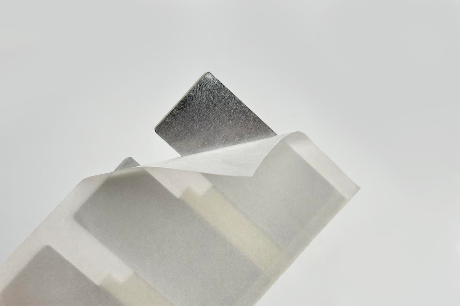 Rfid Slimtag OM6025 - Metal Üstü Etiket