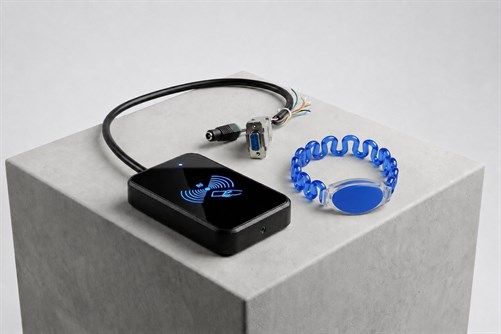 UHF RFID Akıllı Havuz ve SPA Geçiş Paketi ( 500 Adet Bileklik + 2 Adet Okuyucu )