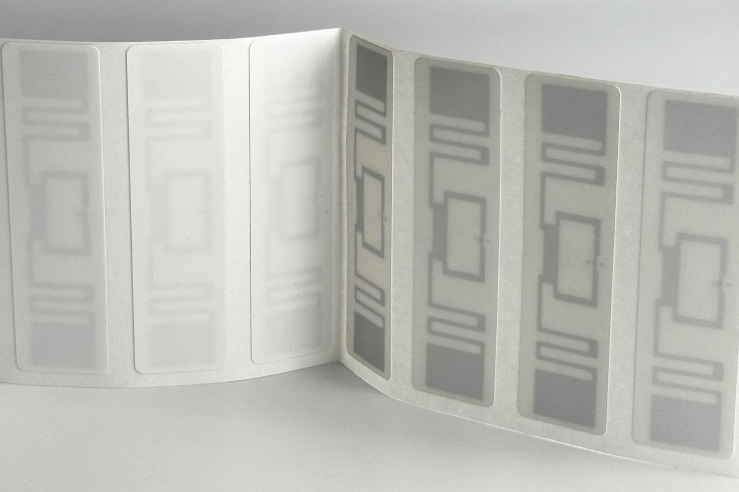 Kırılgan RFID Etiket 73x20mm