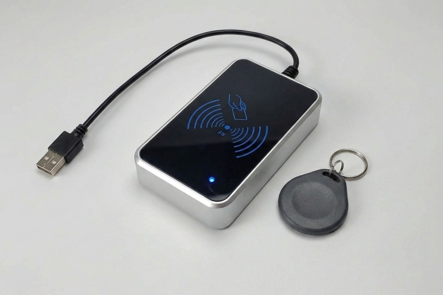 LF Proximity Geçiş Sistemi Paketi | 500 Adet ID Baskılı Anahtarlık + 2 Adet RGR158 Dual Okuyucu