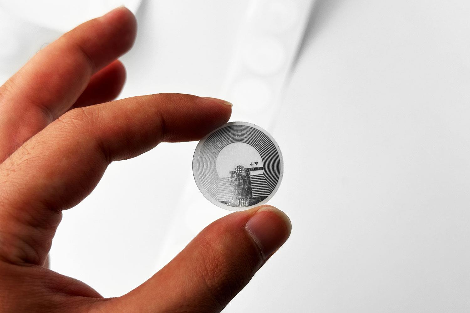 NFC Etiket NF25D - Ntag213 Muadili - 27 mm Dia 1356 mhz