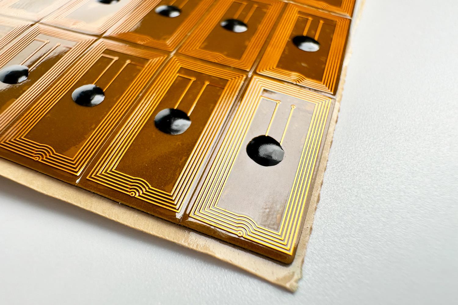 NFC Ntag213 0918 Metal Üstü Etiket