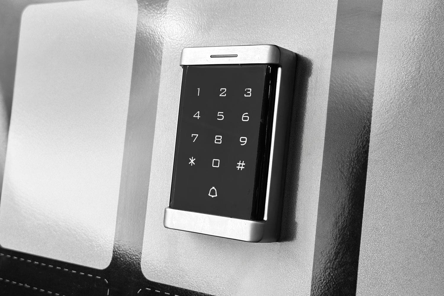 RFGate 405R19 EM Wiegand - RFIDmarket  قارئ لوحة المفاتيح