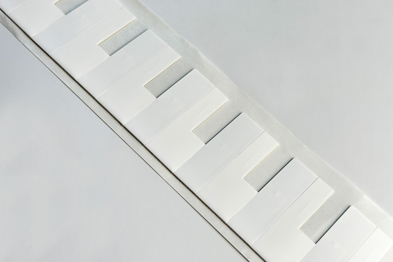 RFGate OM51115 قمة مرنة معدنية رفيعة RFID علامة