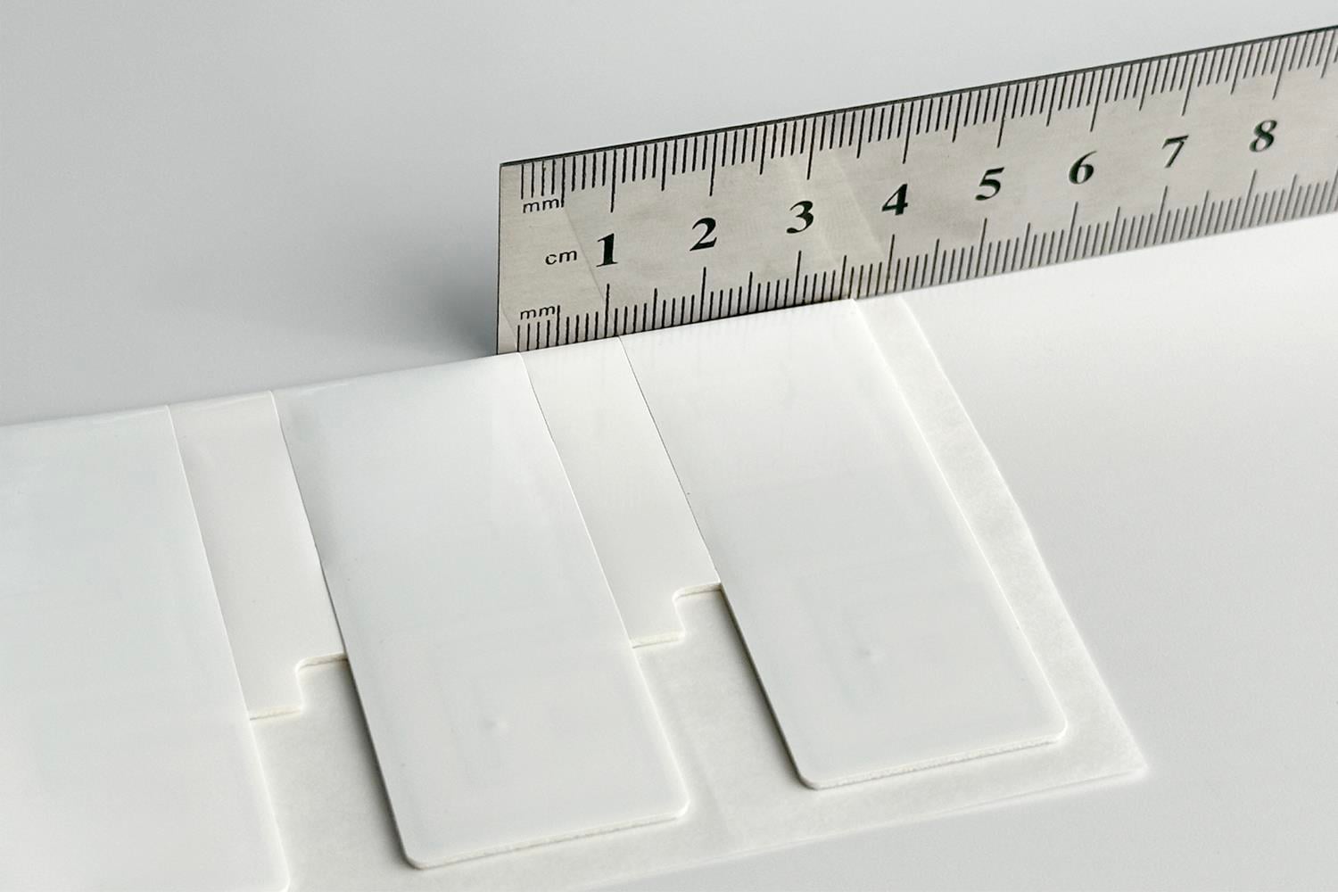 Rfid Slimtag OM6025 - Label on Metal