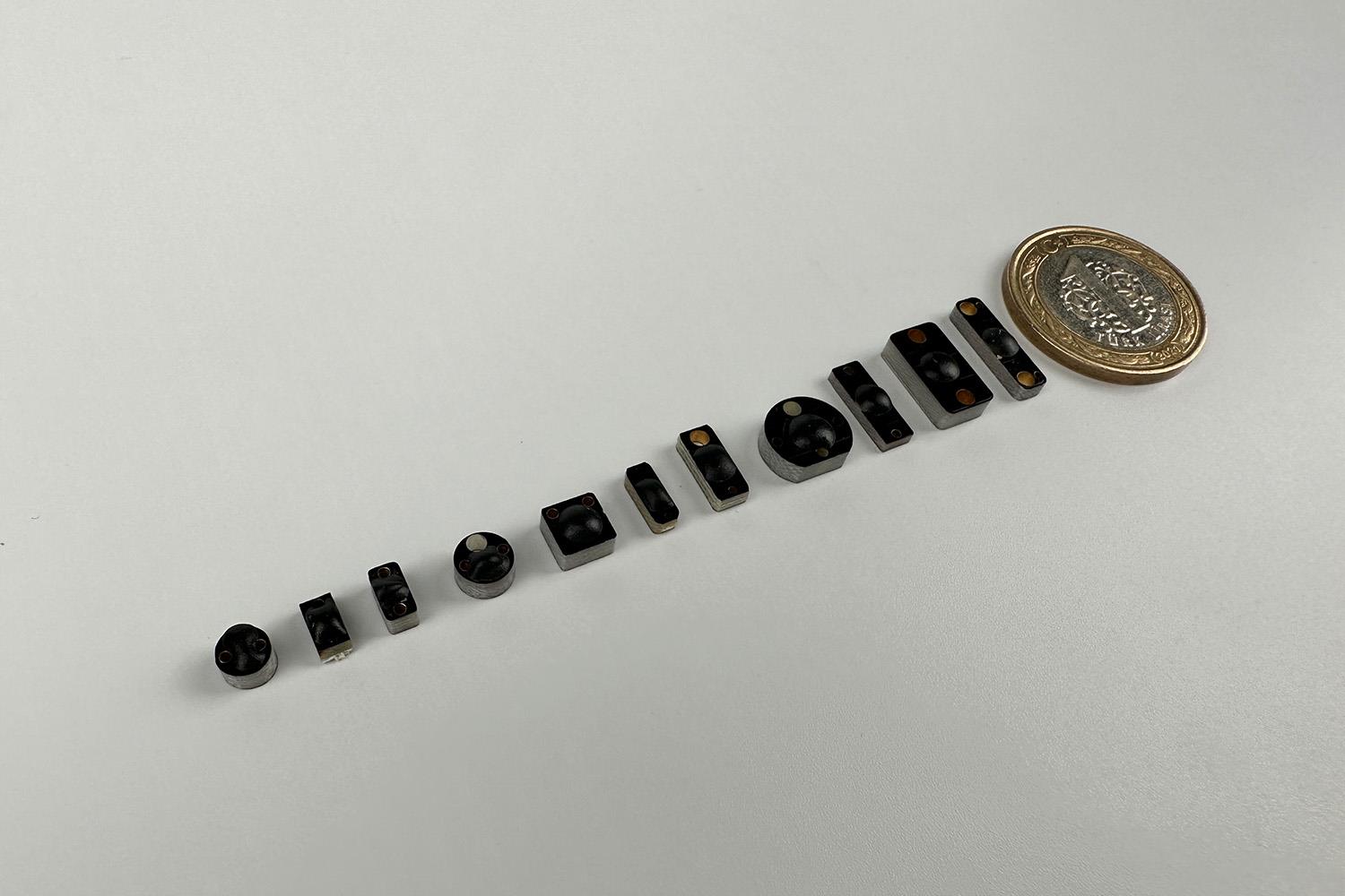 Ceramic Very Small Metal Top RFID Tag Sample Pack