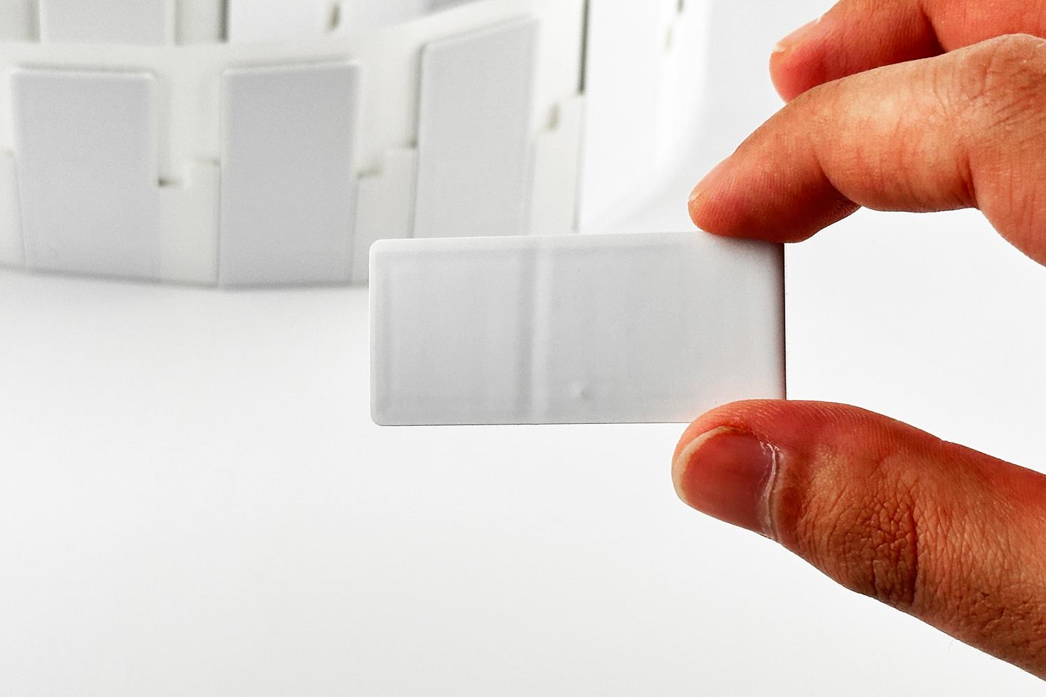 ST5022 Slimtag OM5022- Metal Üstü 50*22.5*1.25 Mm