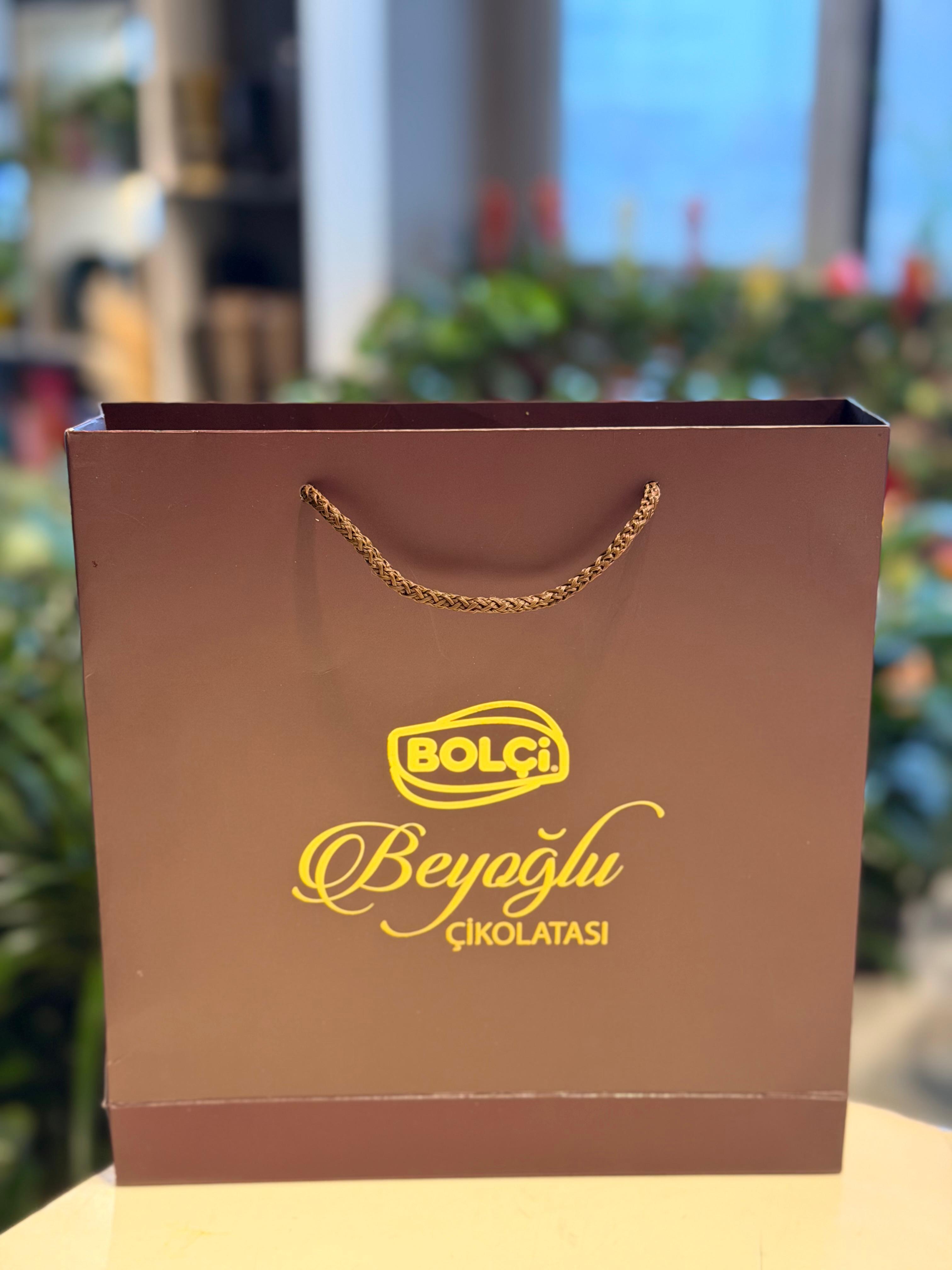 Bolçi Beyoğlu Çikolatası Fındıklı Sütlü Çikolata 240 Gr