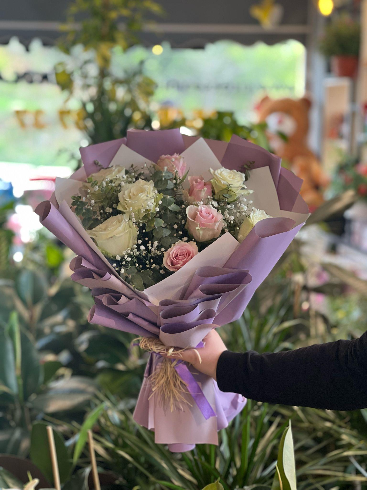 İthal Gül Buketi 10 Adet Mor Paket