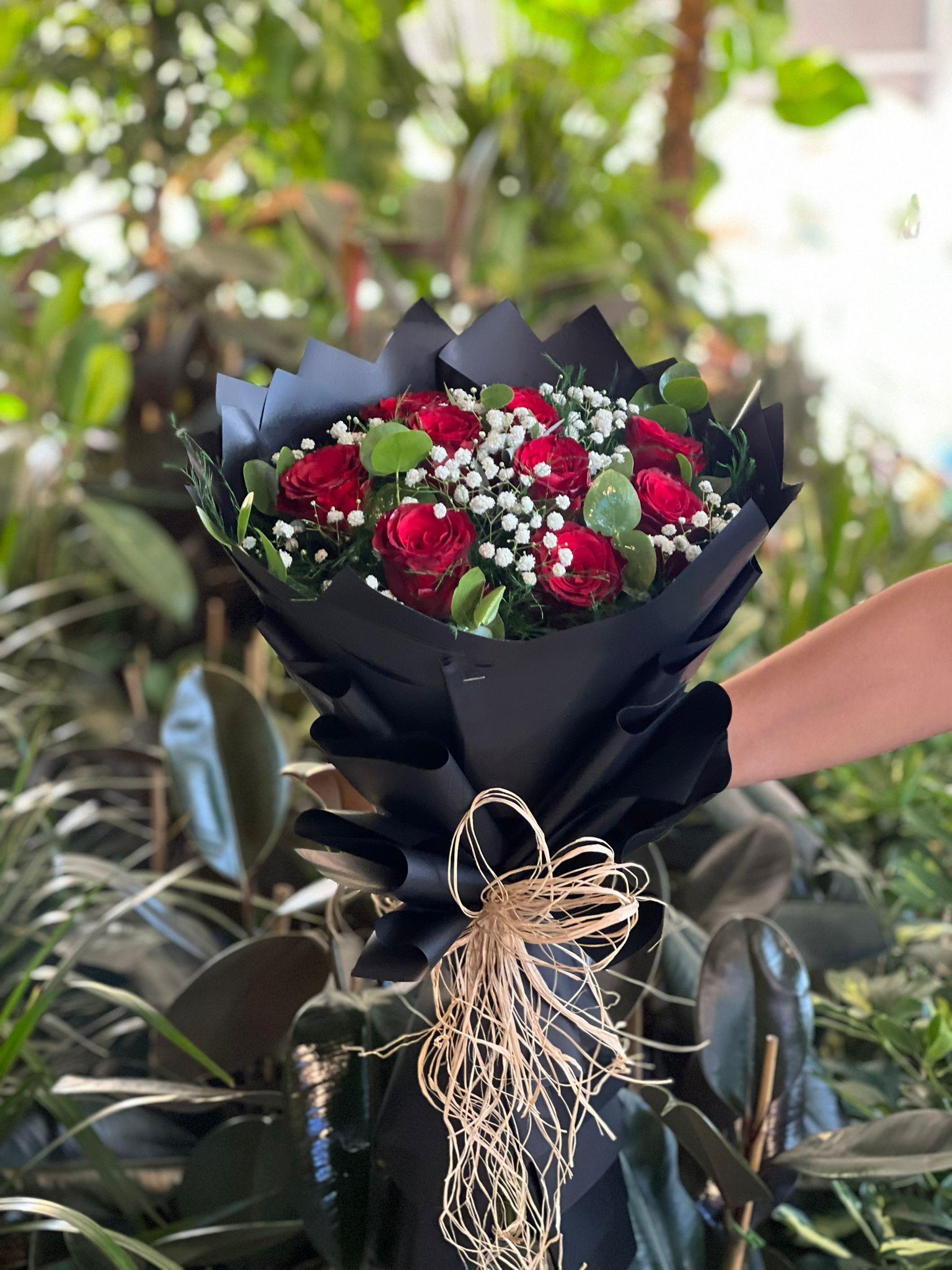 İthal Kırmızı Gül Buketi 90 Cm