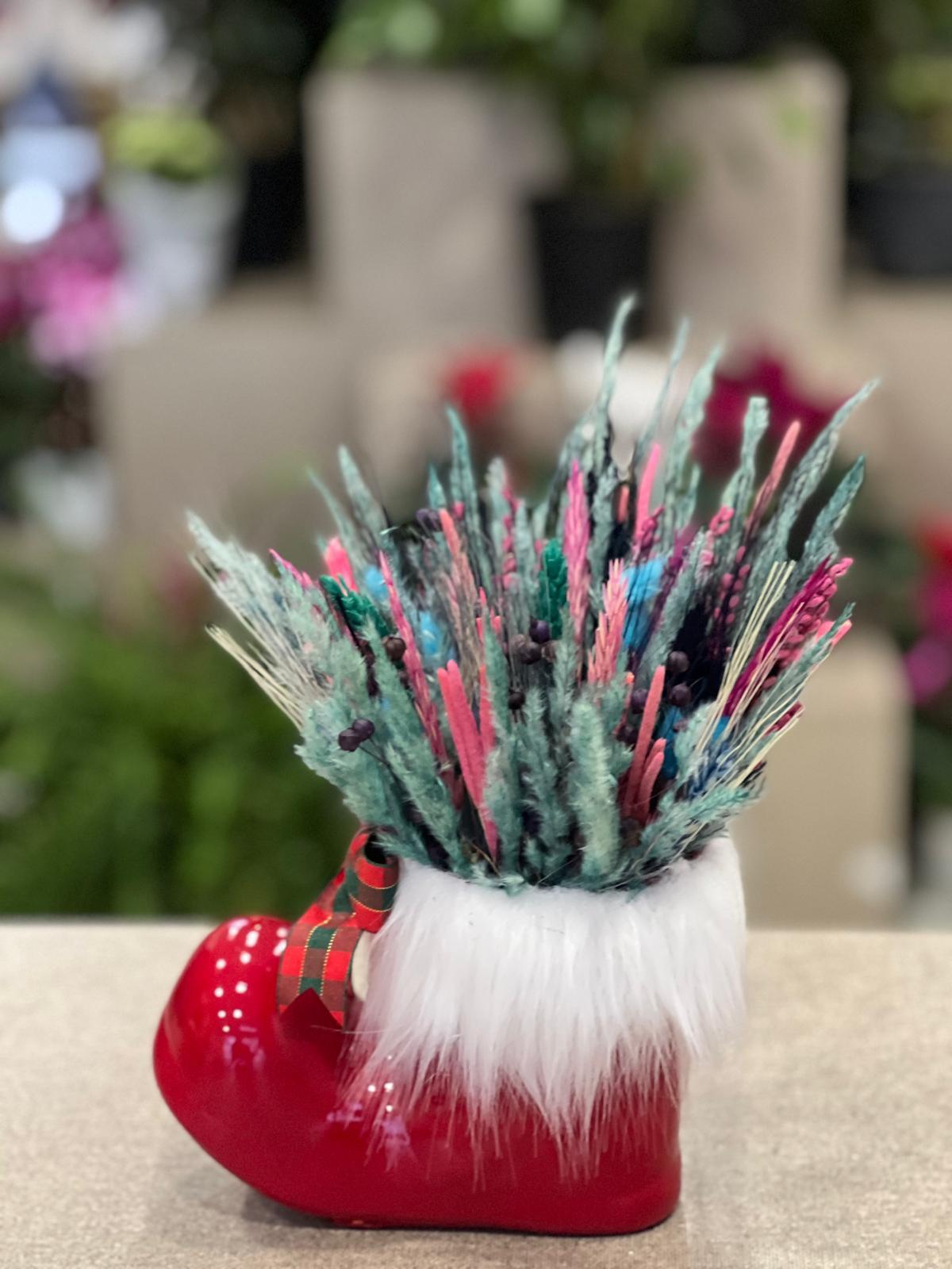 Kırmızı Çizme Seramik Mavi Kuru Çiçek Detaylı