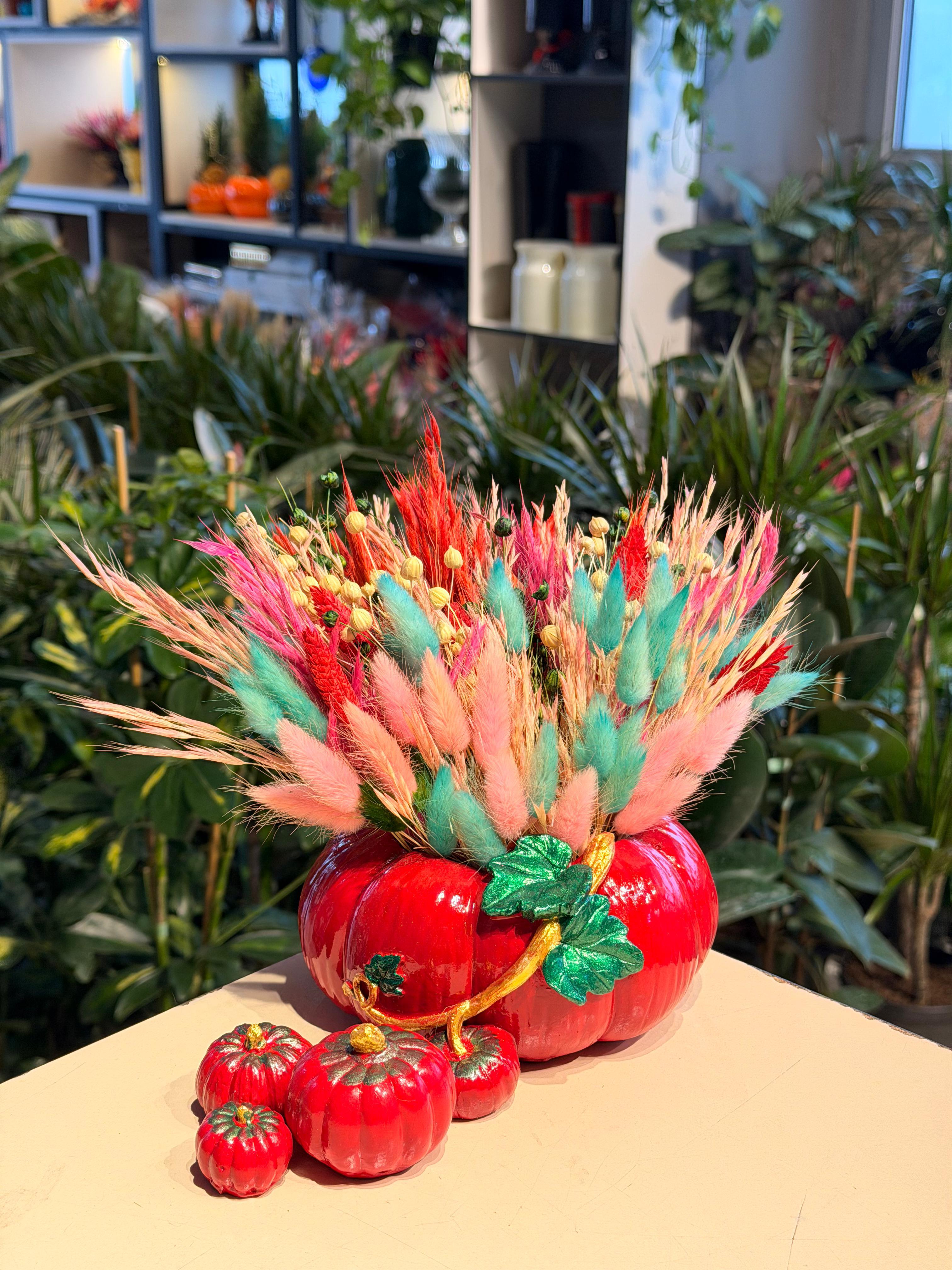 Kırmızı Kabak Seramik Mavi Kuru Çiçek Detaylı