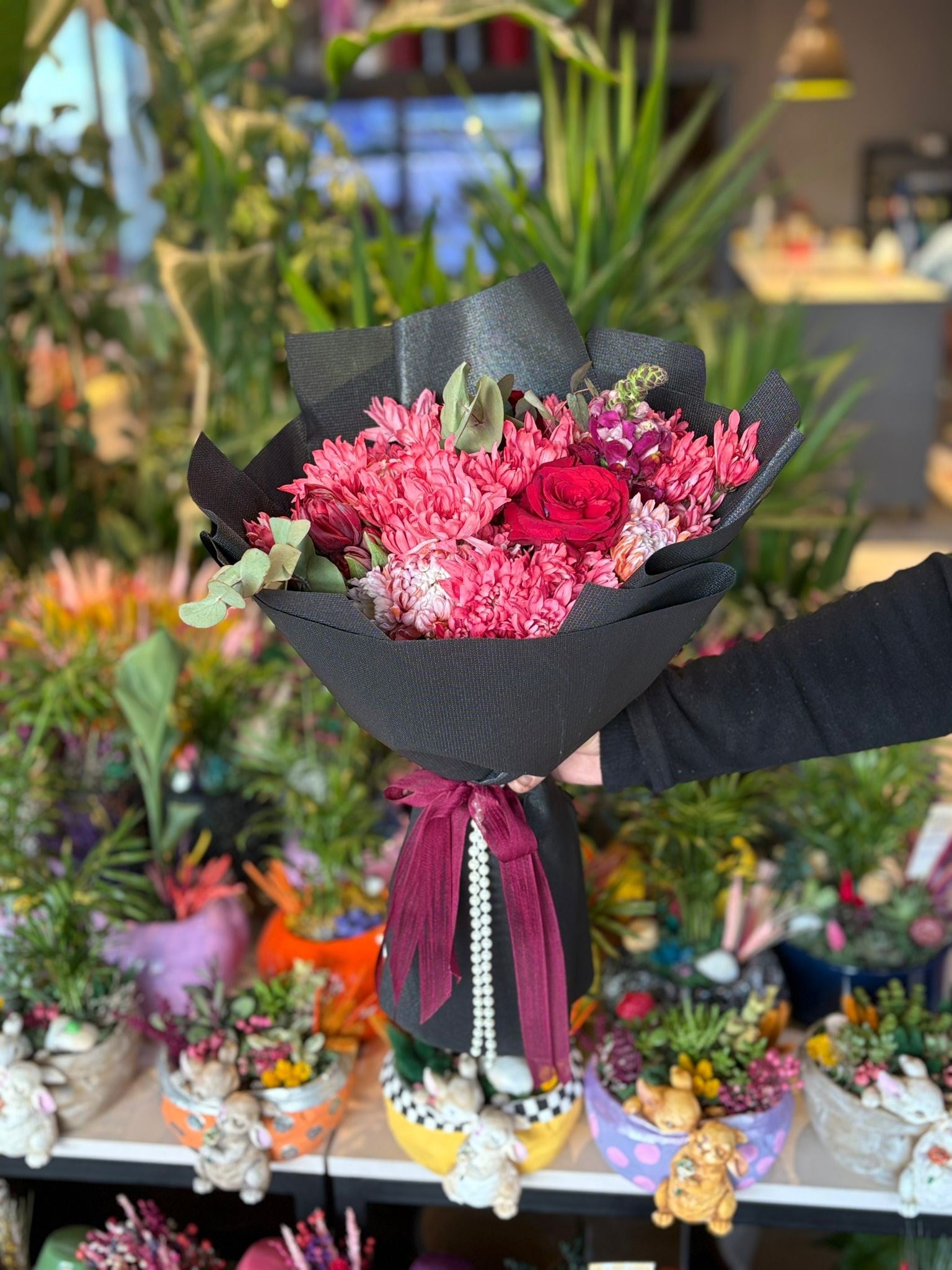 Kırmızı Papatya İthal Kırmızı Gül Buketi 