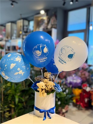 Beyaz Kutu İçerisinde Yapay Mavi Gül Peluş Ayıcık Mavi Balon Aranjmanı