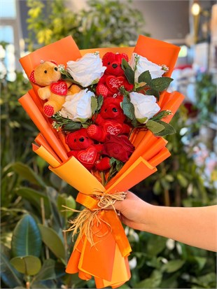 Renkli Peluş Ayıcık Yapay Gül Turuncu Paket