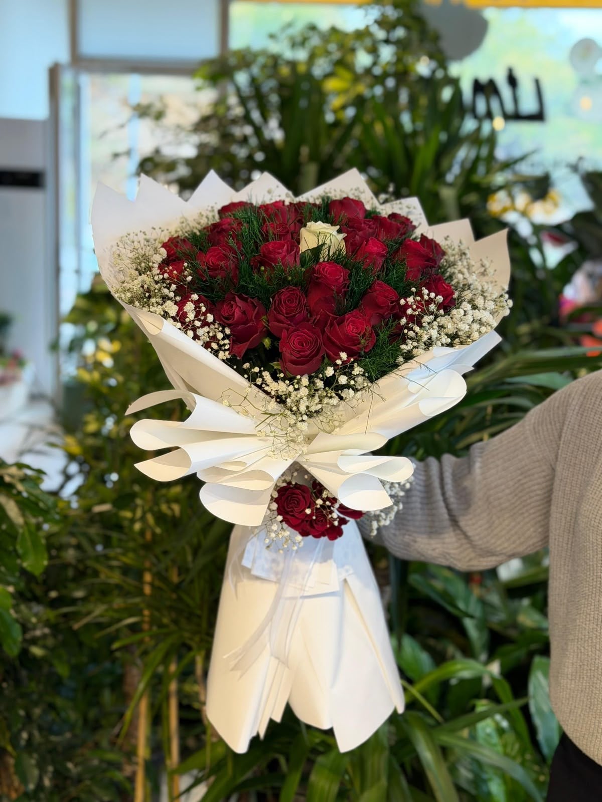 27 Adet Gül Buketi Beyaz Paket