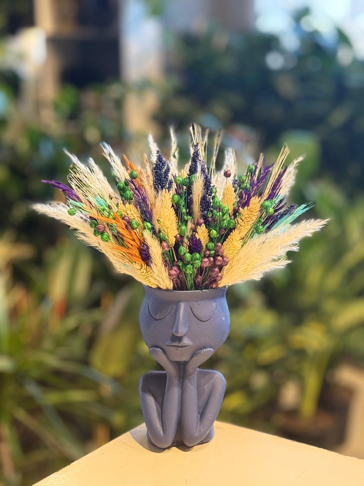 Düşünen Adam Seramik Kuru Çiçek