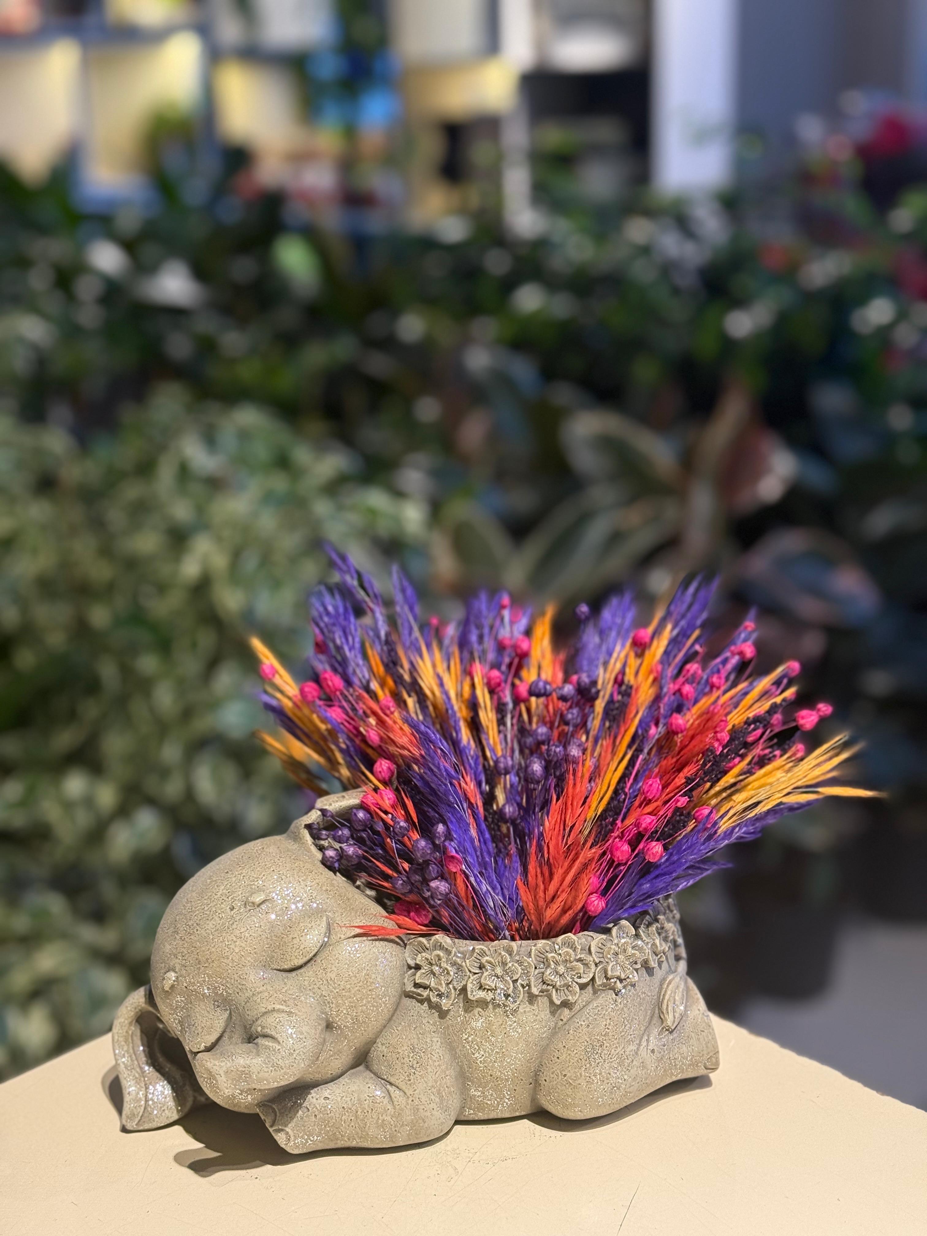 Eskitme Fil Seramik Mor Kuru Çiçek