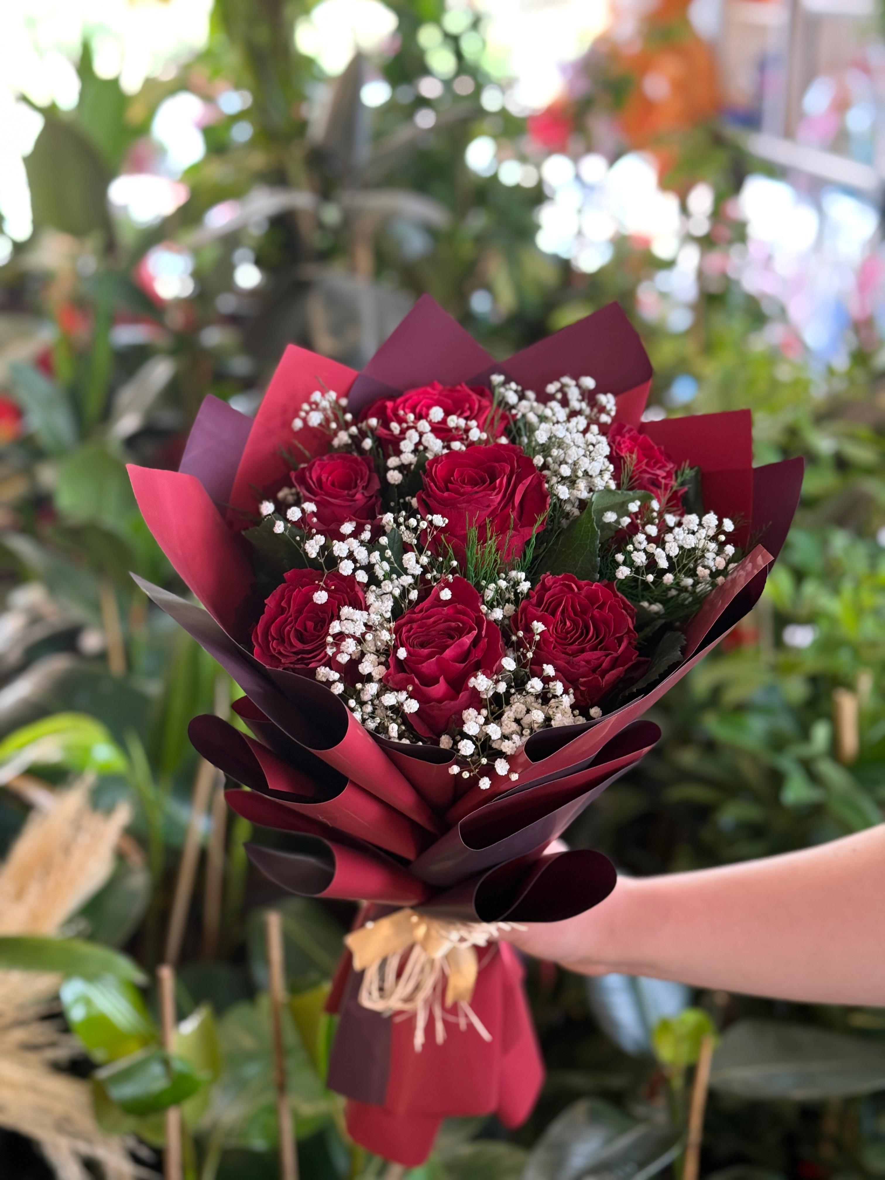 İthal Kırmızı Gül Buketi 7 Adet