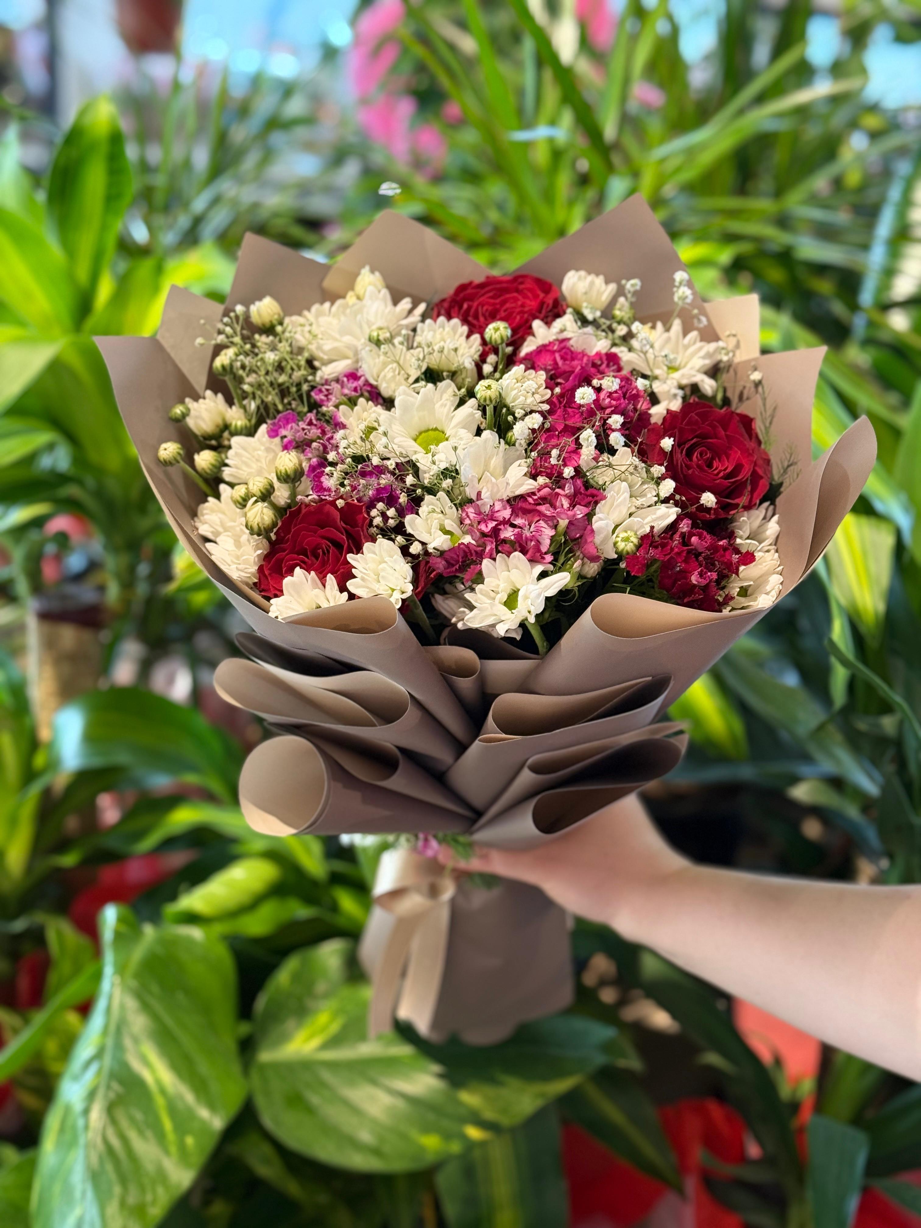 Karışık Renkli Mevsim Buketi 