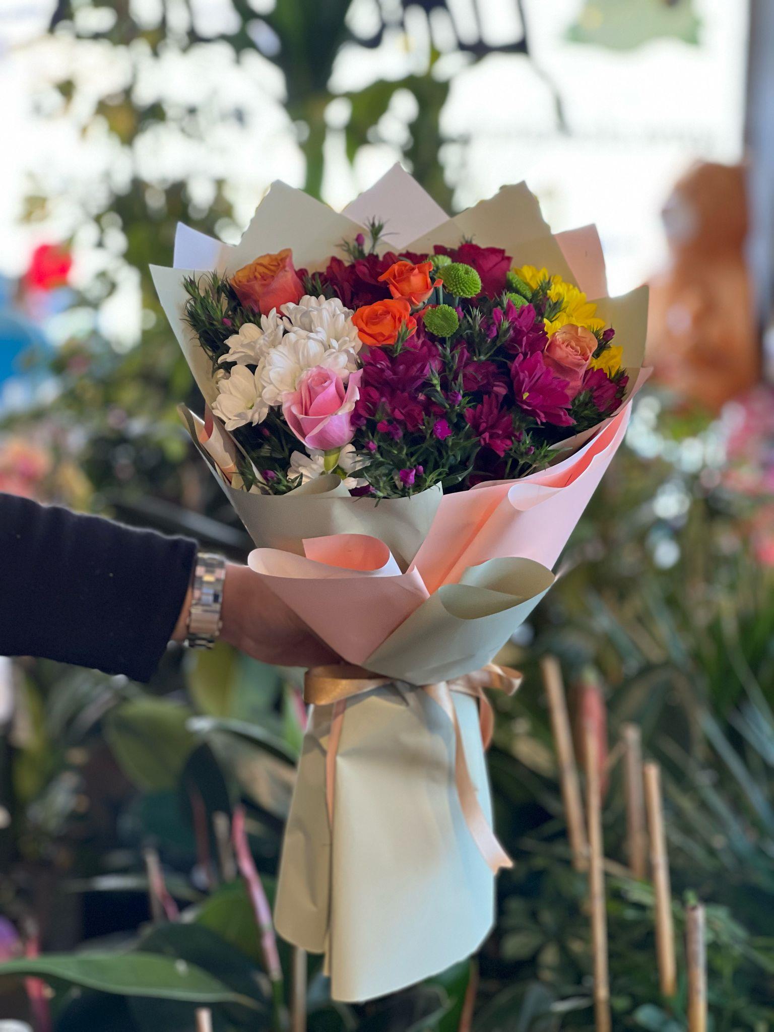 Karışık Renkli Mevsim Buketi-1