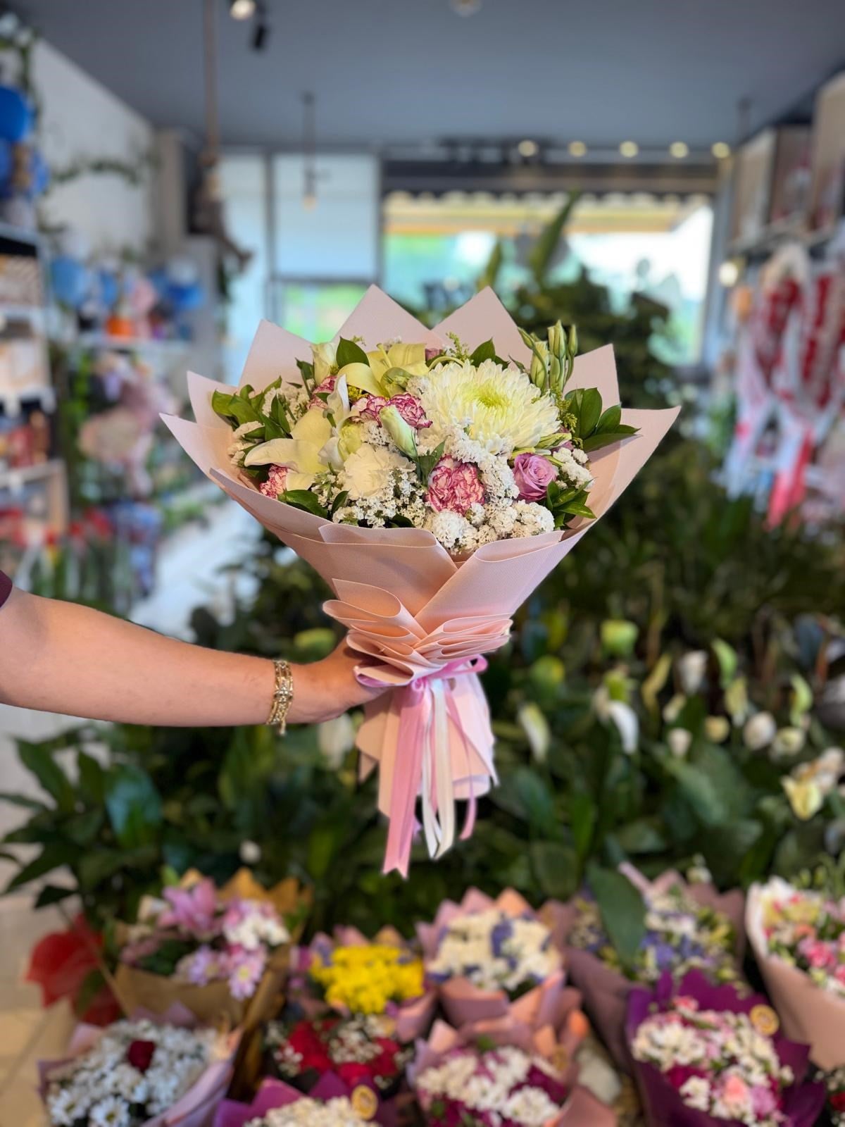 Karışık Renkli Mevsim Buketi Pembe Paket