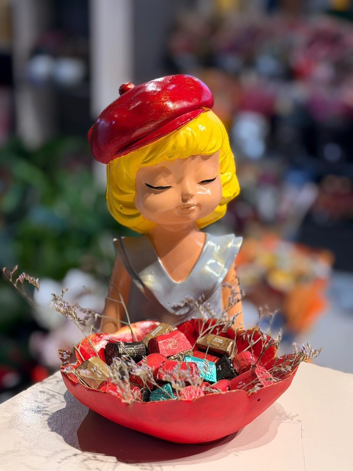 Kırmızı Şapkalı Kız Seramik Çikolata 