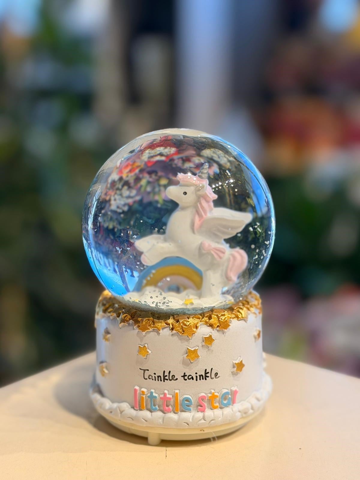 Orta Boy Motorlu Işıklı Little Star Yazılı Kar Küresi