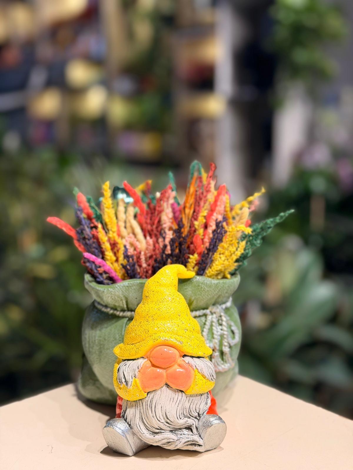 Sarı Şapkalı Cüce Seramik Kuru Çiçek