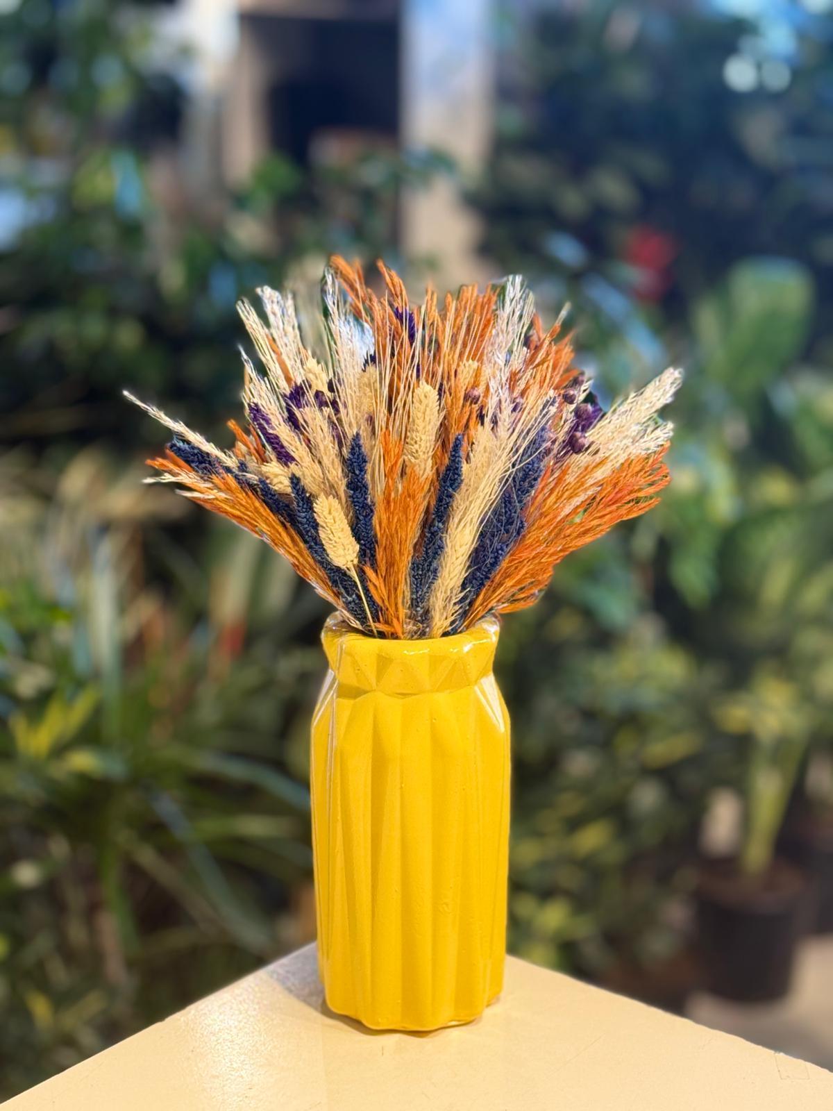 Sarı Seramik Vazo Kuru Çiçek