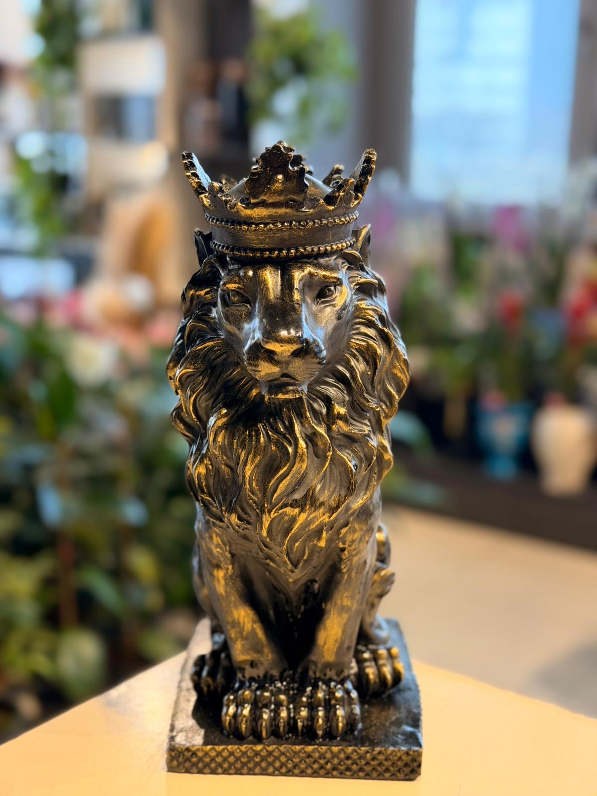 Siyah Gold Desenli Aslan Seramik 35 Cm