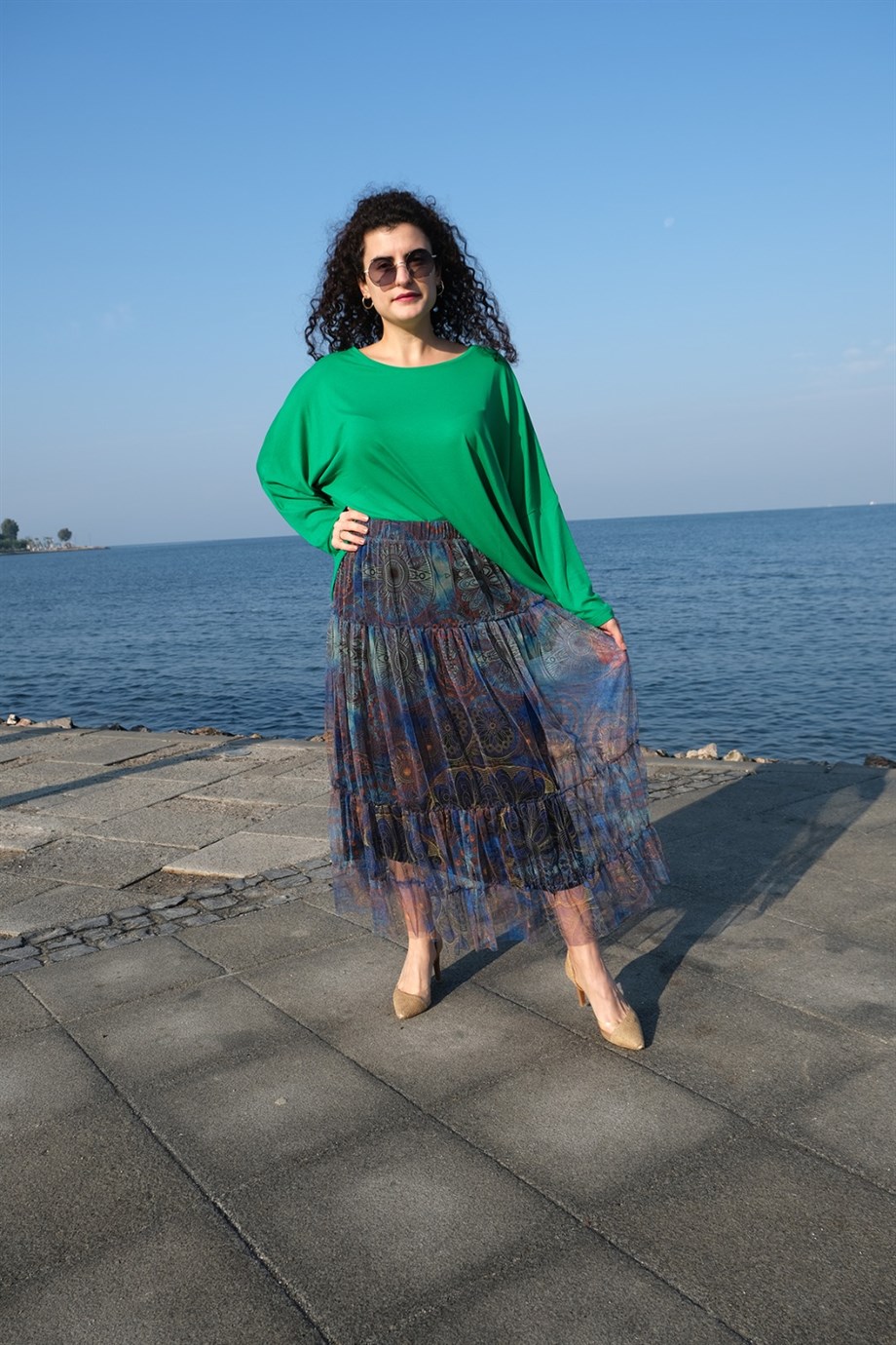 Desenli Mavi Tül Etek