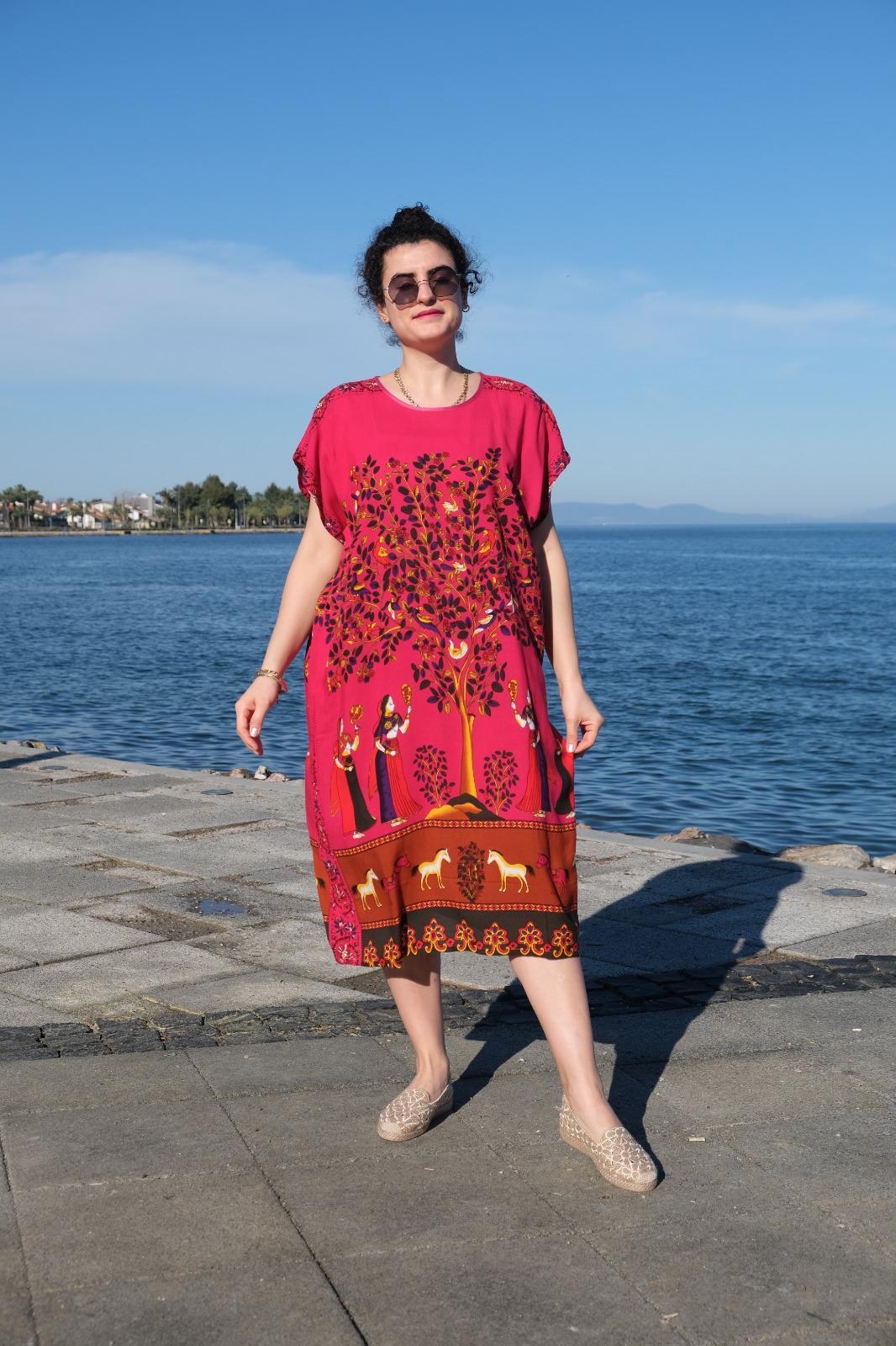 Hayat Ağacı Uzakdoğudan El Baskısı Bitkisel İpek Elbise Kırmızı