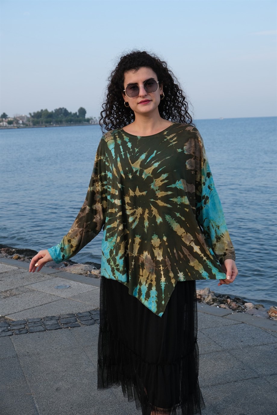 Yeşil Batik Desen Bluz